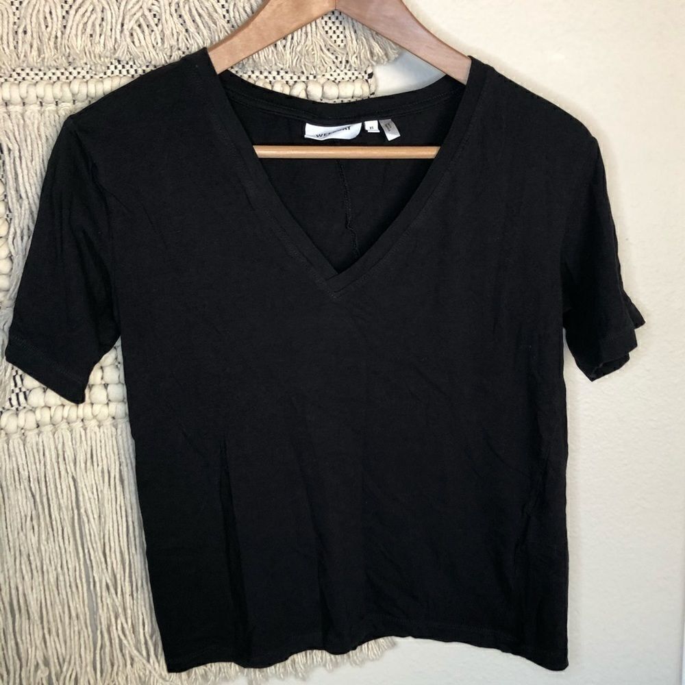 Weekday Last V-Neck T-Shirt XS